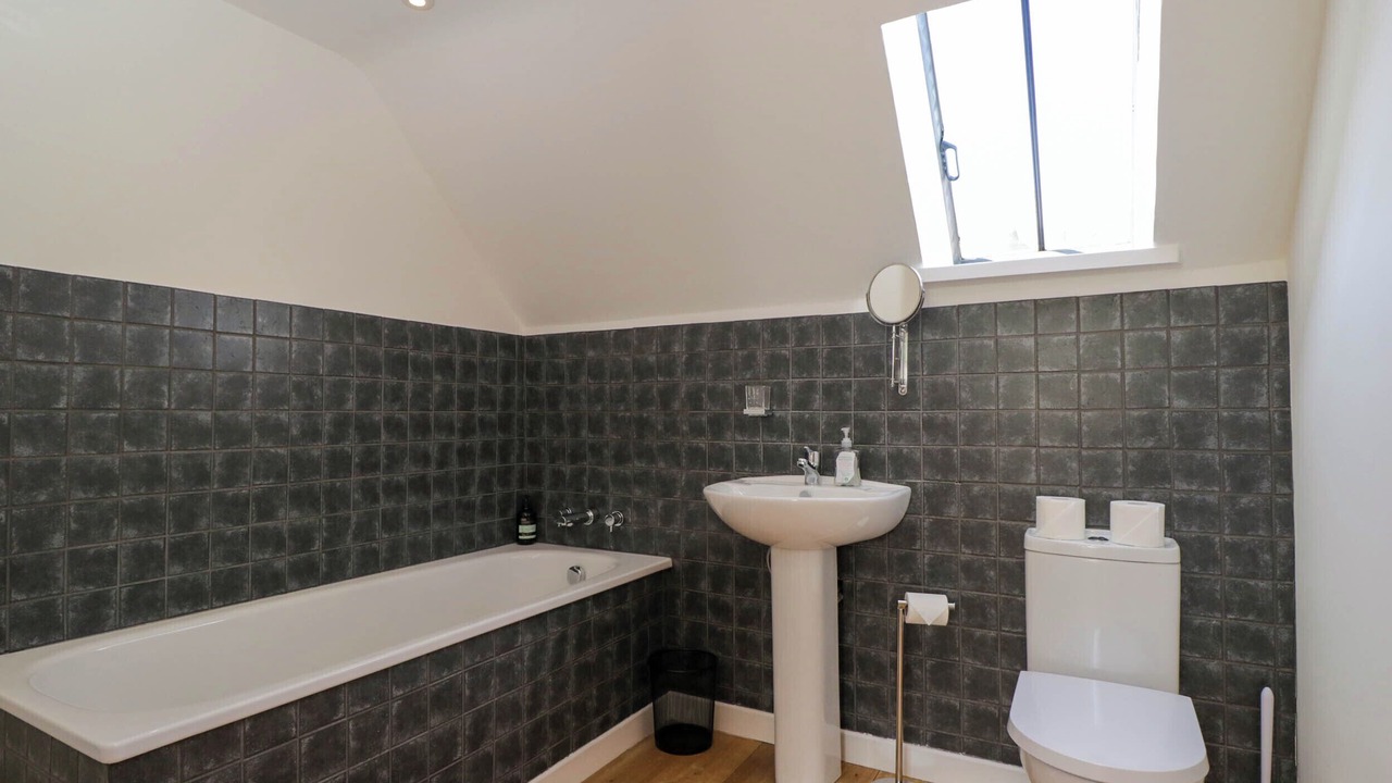 Photo of Bathroom in Todenham