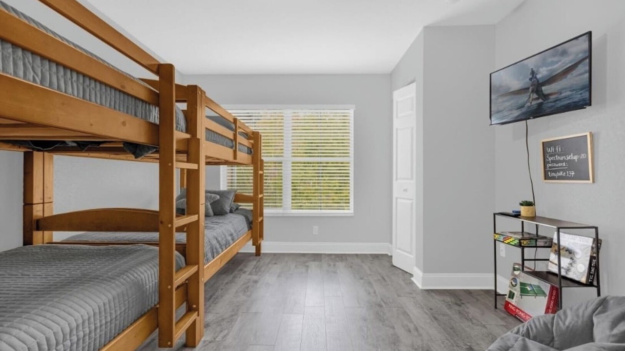 Photo of Bedroom in Venetian Bay Villages