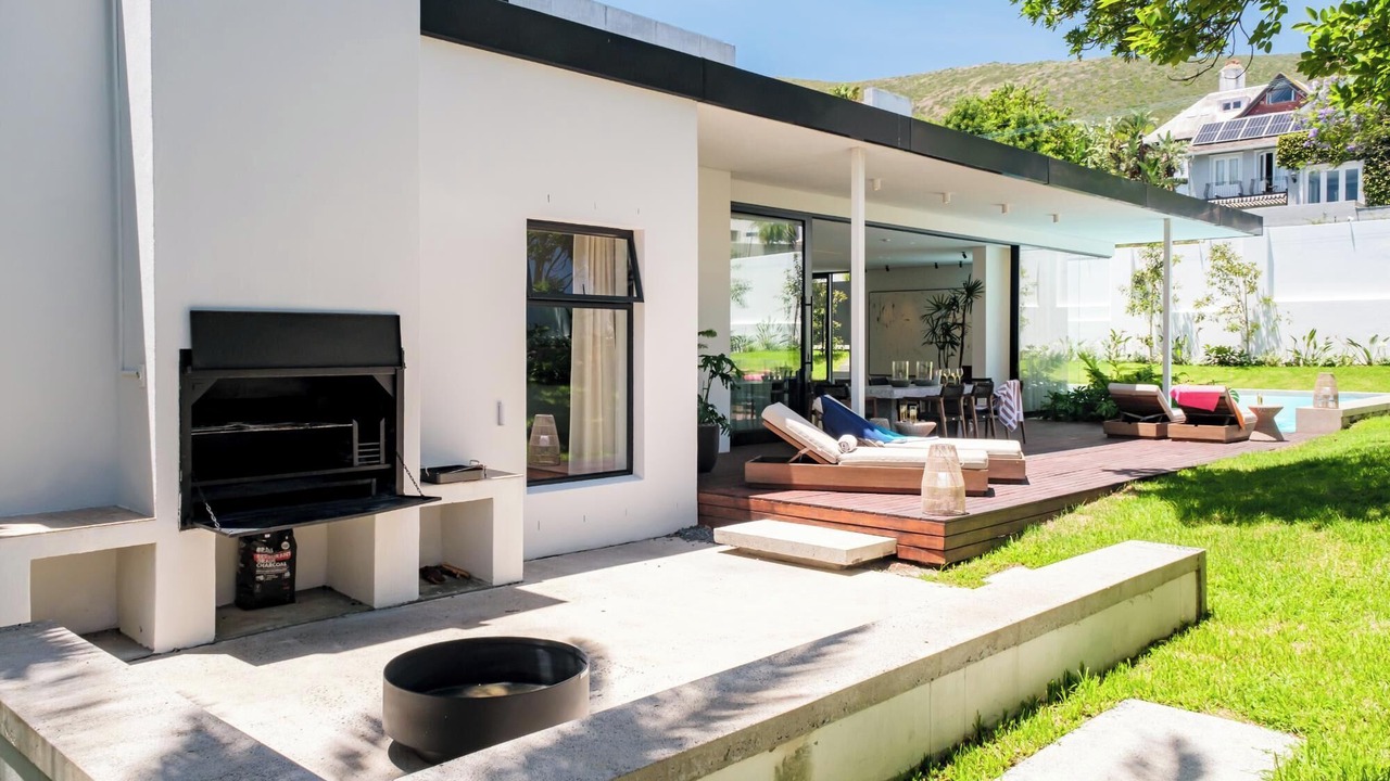 Photo of Patio Balcony in Fresnaye