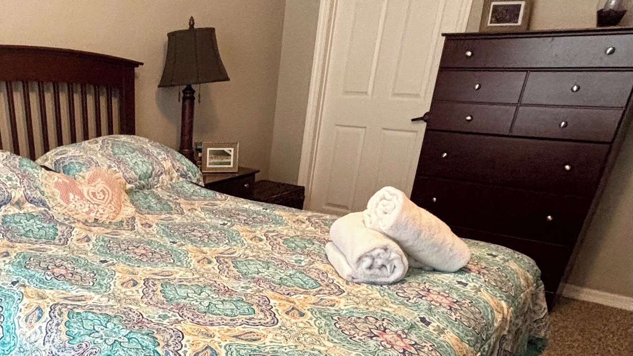 Photo of Bedroom in Venetian Bay Villages