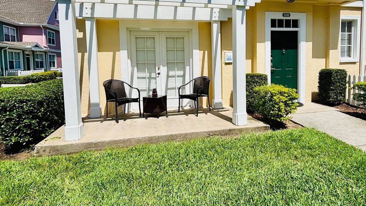 Photo of Outdoor in Venetian Bay Villages