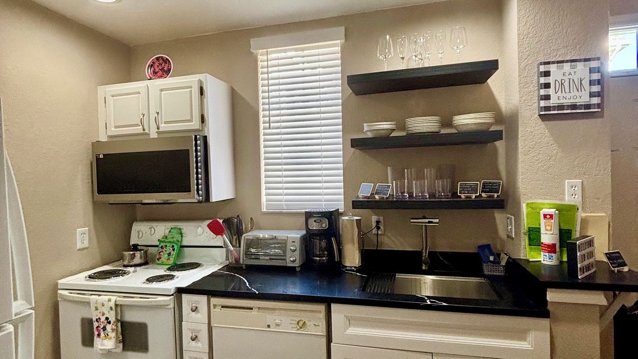Photo of Kitchen in Venetian Bay Villages