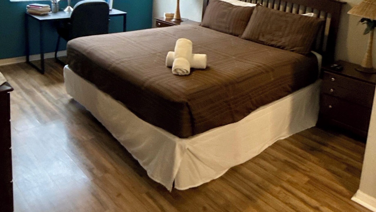 Photo of Bedroom in Venetian Bay Villages