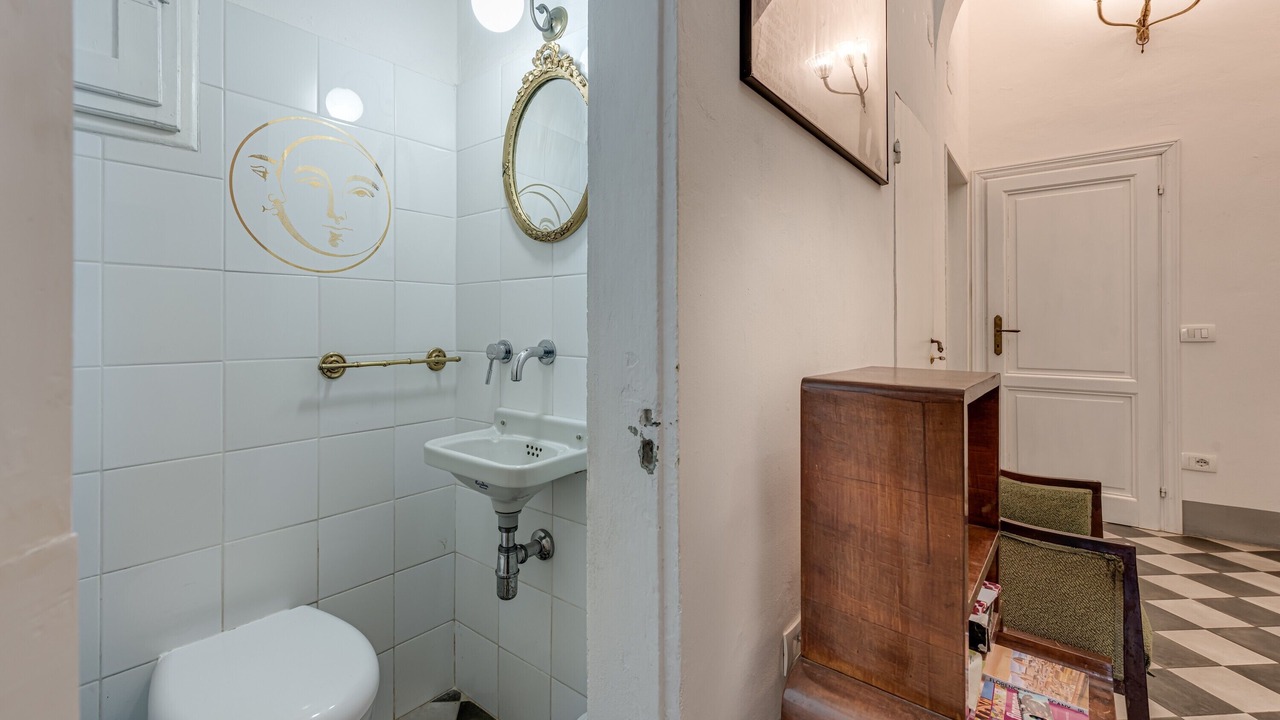 Photo of Bathroom in Le Cure
