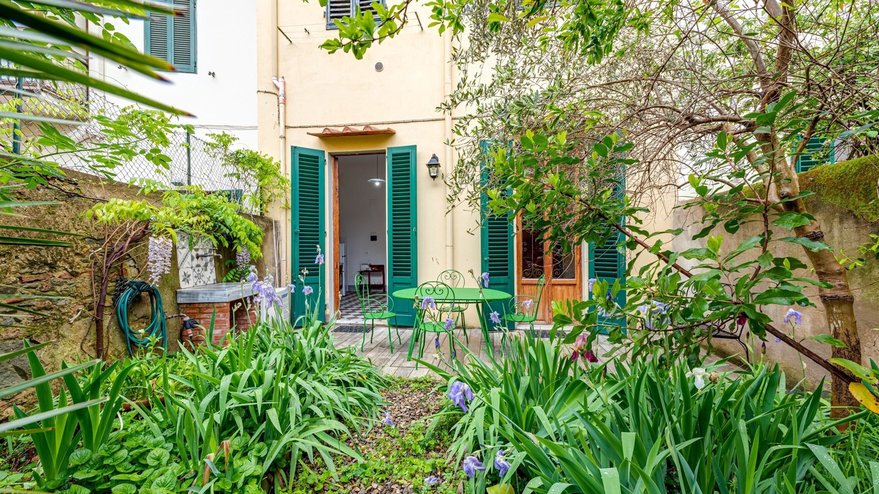Photo of Patio Balcony in Le Cure