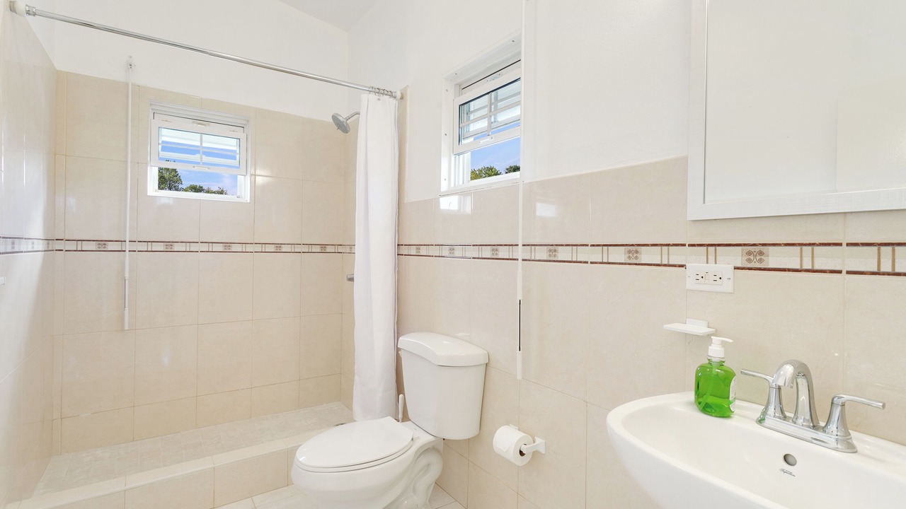 Photo of Bathroom in George Hill