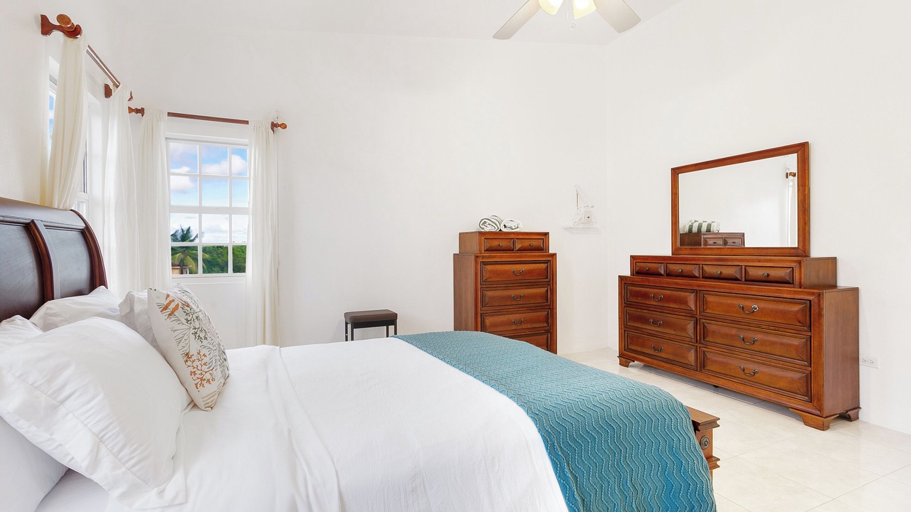 Photo of Bedroom in George Hill