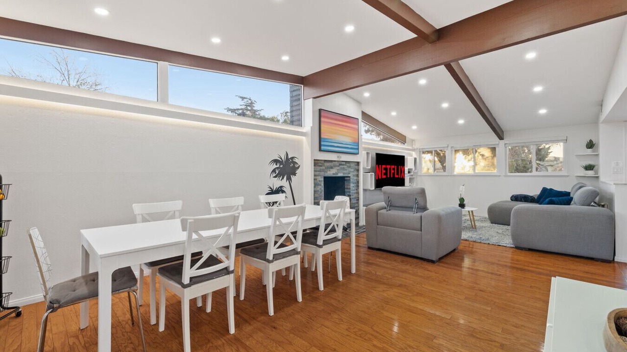 Photo of Bedroom in Bay Ho