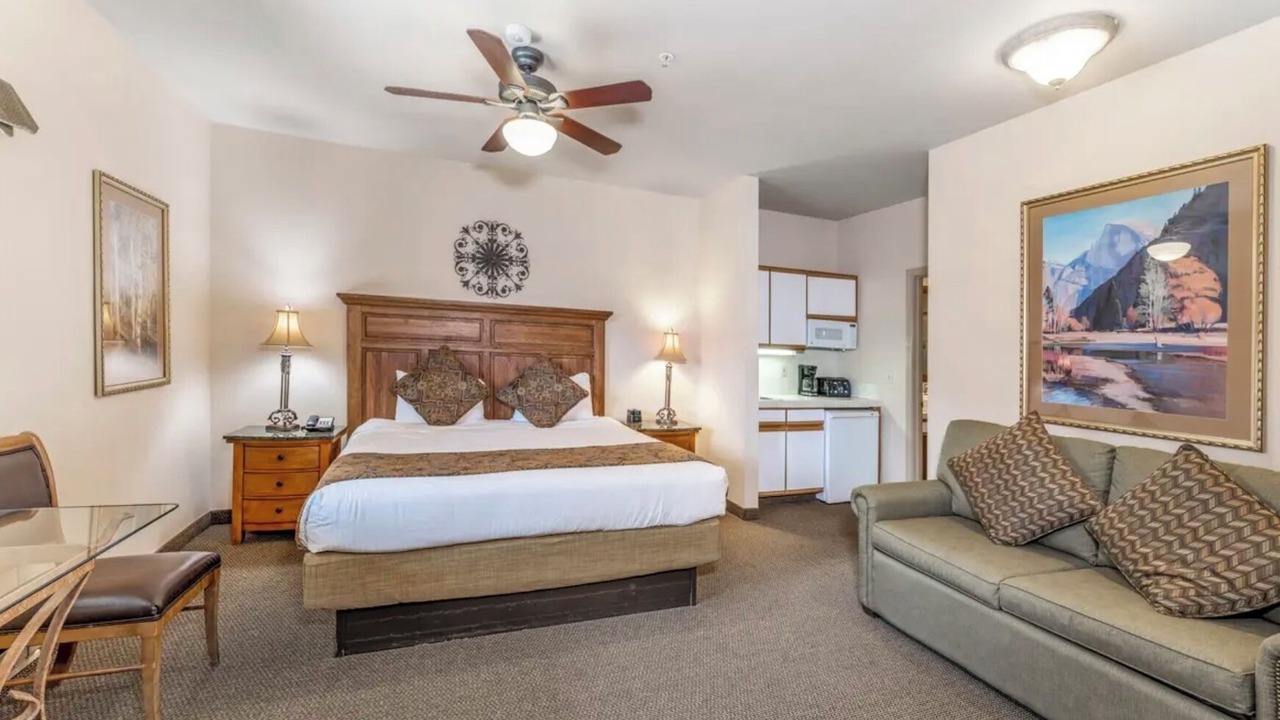 Photo of Bedroom in Tahoe Village
