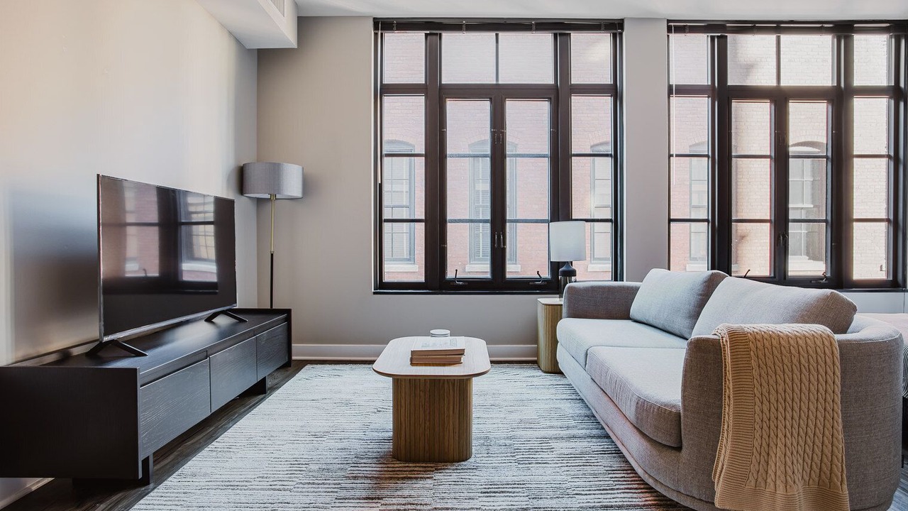 Photo of Livingroom in Mount Vernon Square