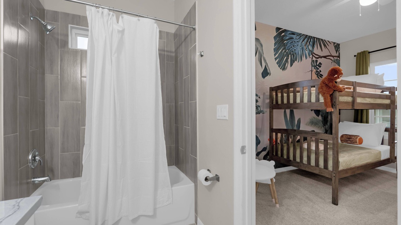 Photo of Bathroom in Bridgewater Crossing