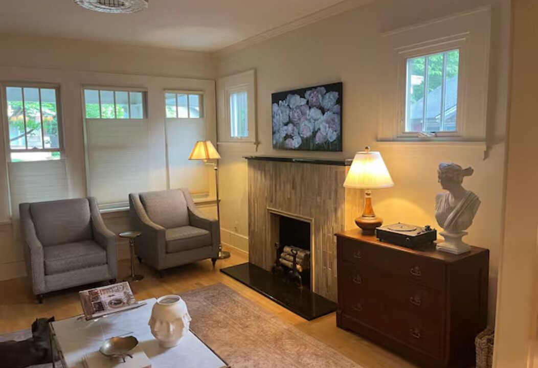 Photo of Livingroom in Plaza Midwood