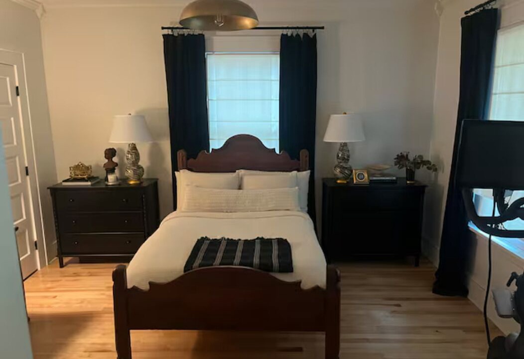 Photo of Bedroom in Plaza Midwood
