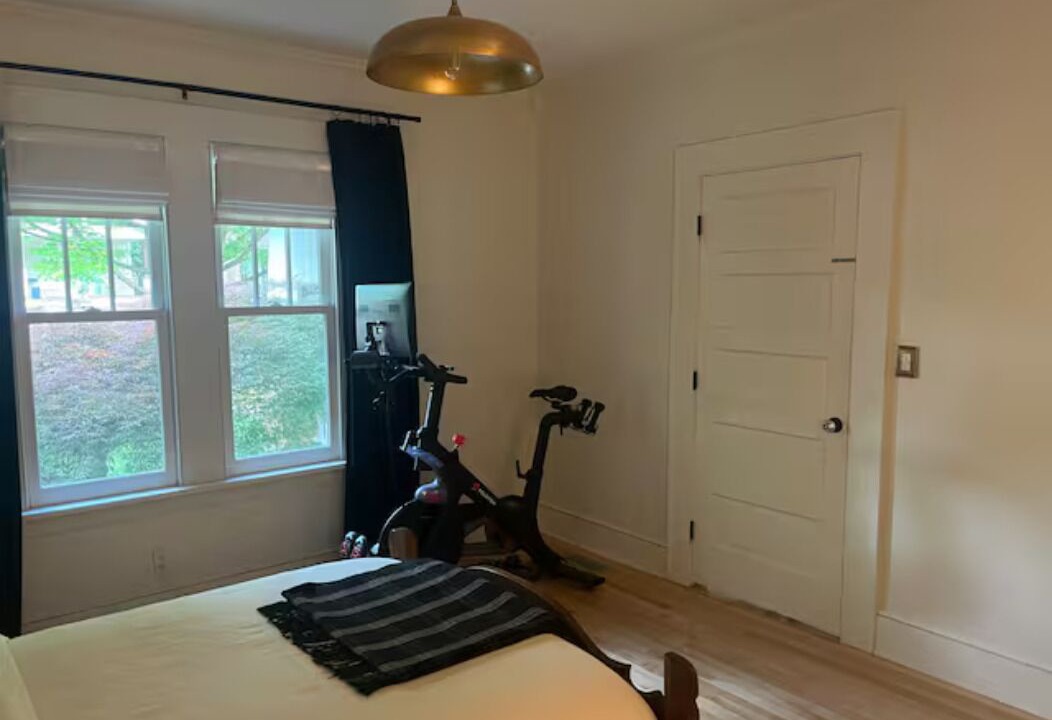 Photo of Bedroom in Plaza Midwood