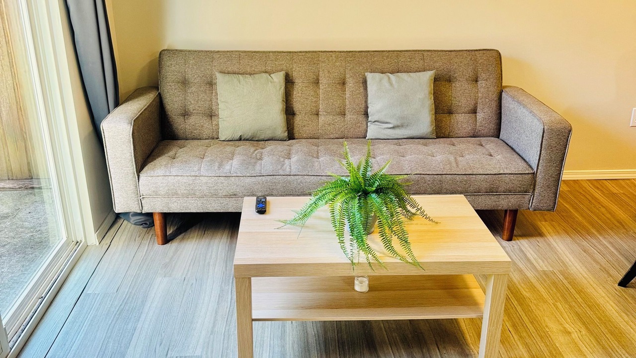 Photo of Livingroom in Lynn Valley