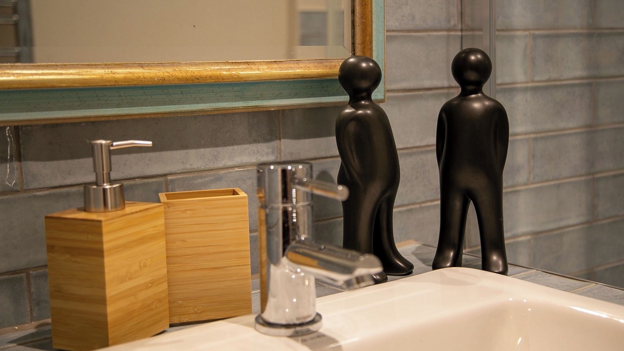 Photo of Bathroom in Adderbury