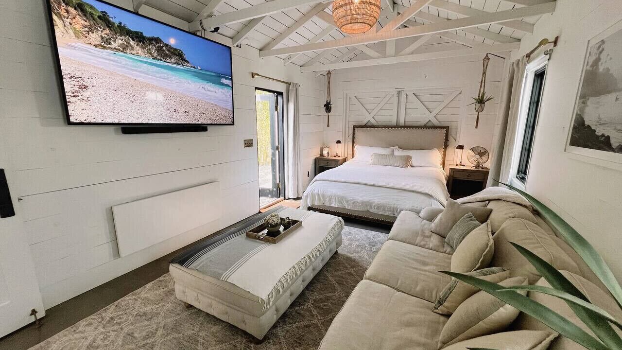 Photo of Bedroom in Silver Strand