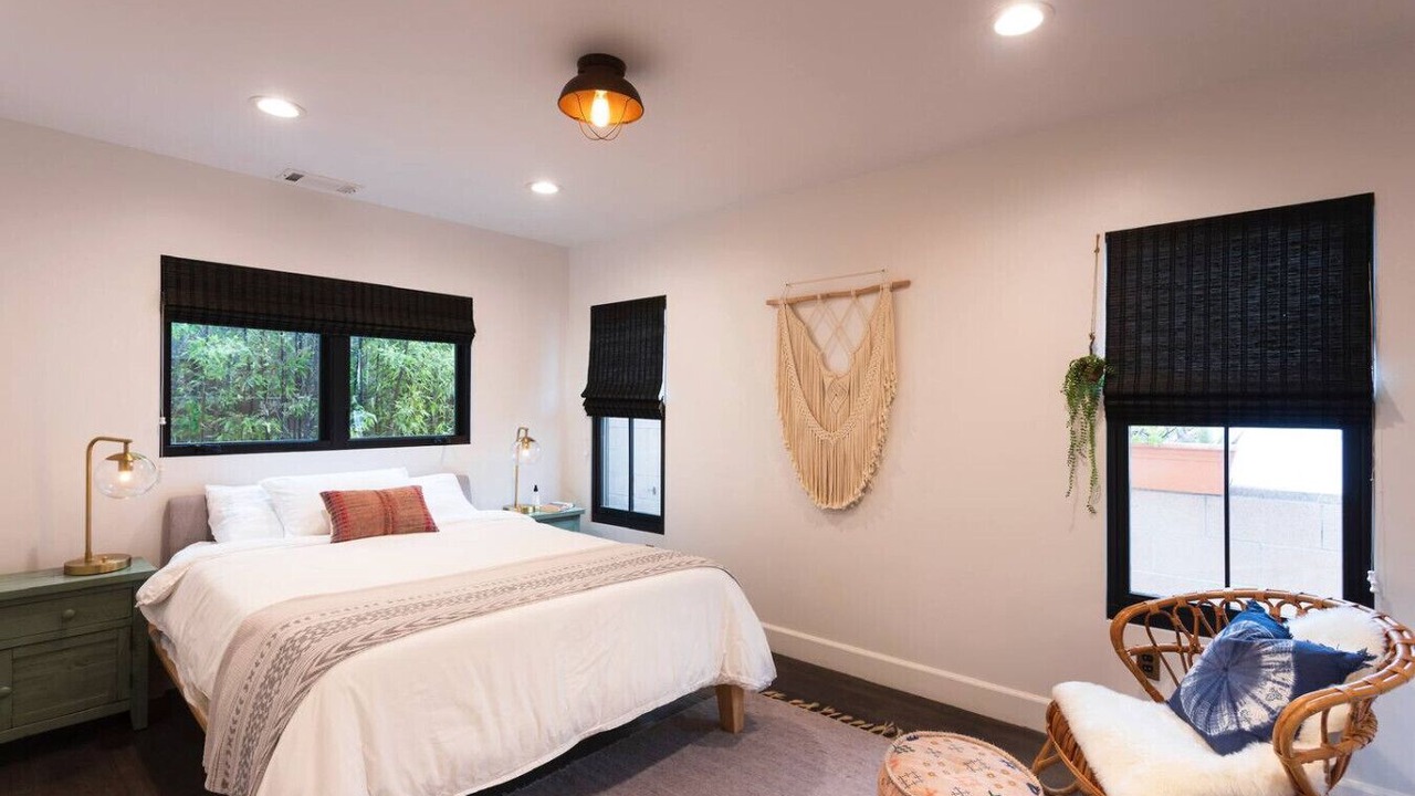 Photo of Bedroom in Silver Strand