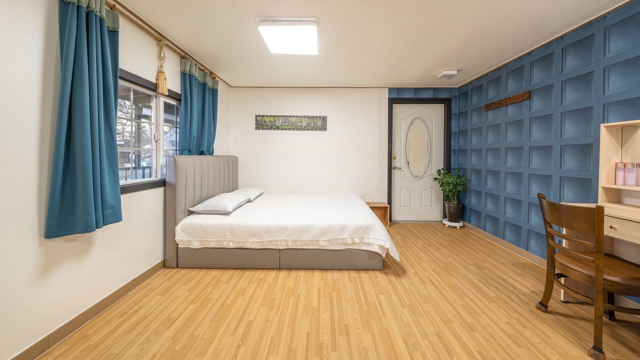 Photo of Bedroom in Deokhyeon