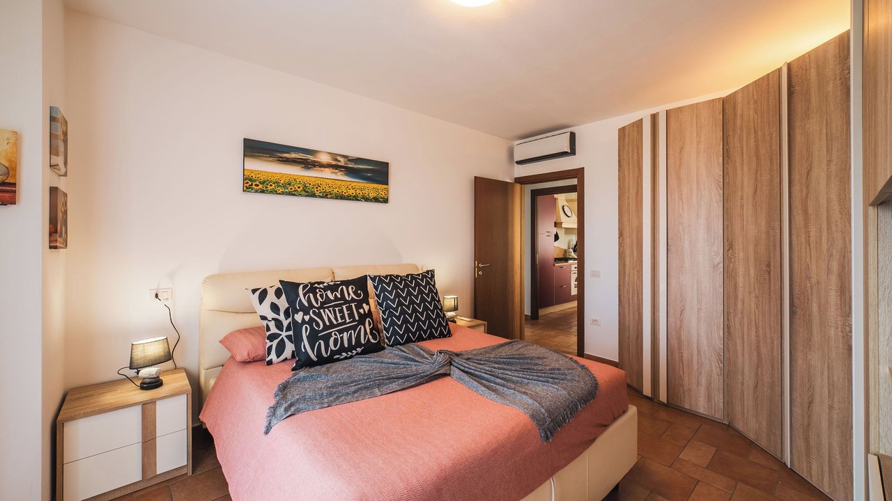 Photo of Bedroom in Montescudo