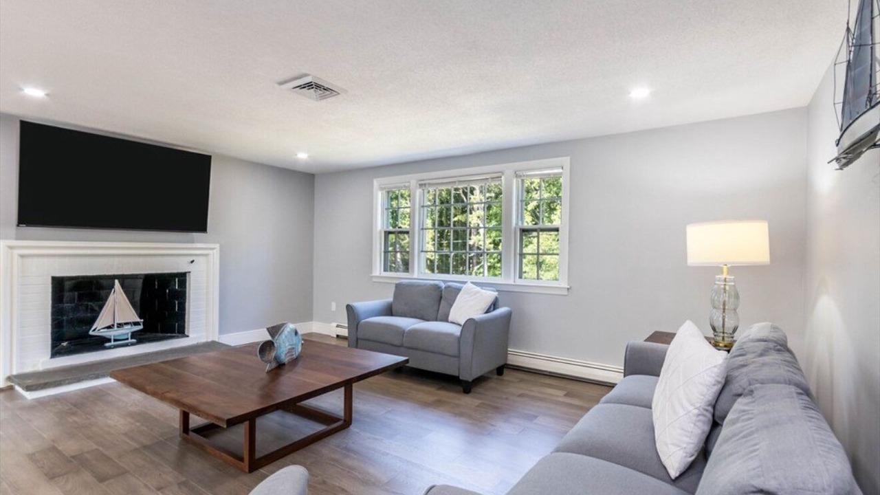 Photo of Livingroom in South Dennis