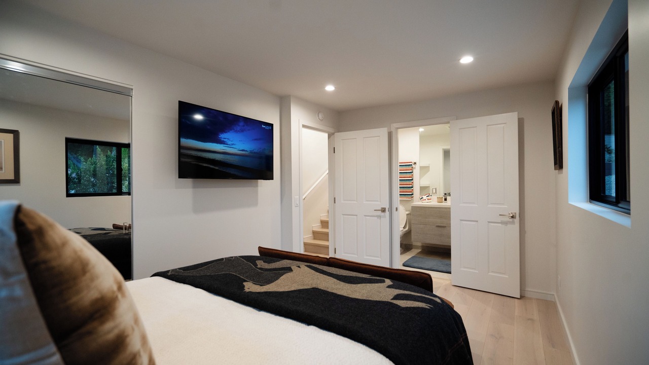 Photo of Bedroom in Thousand Oaks