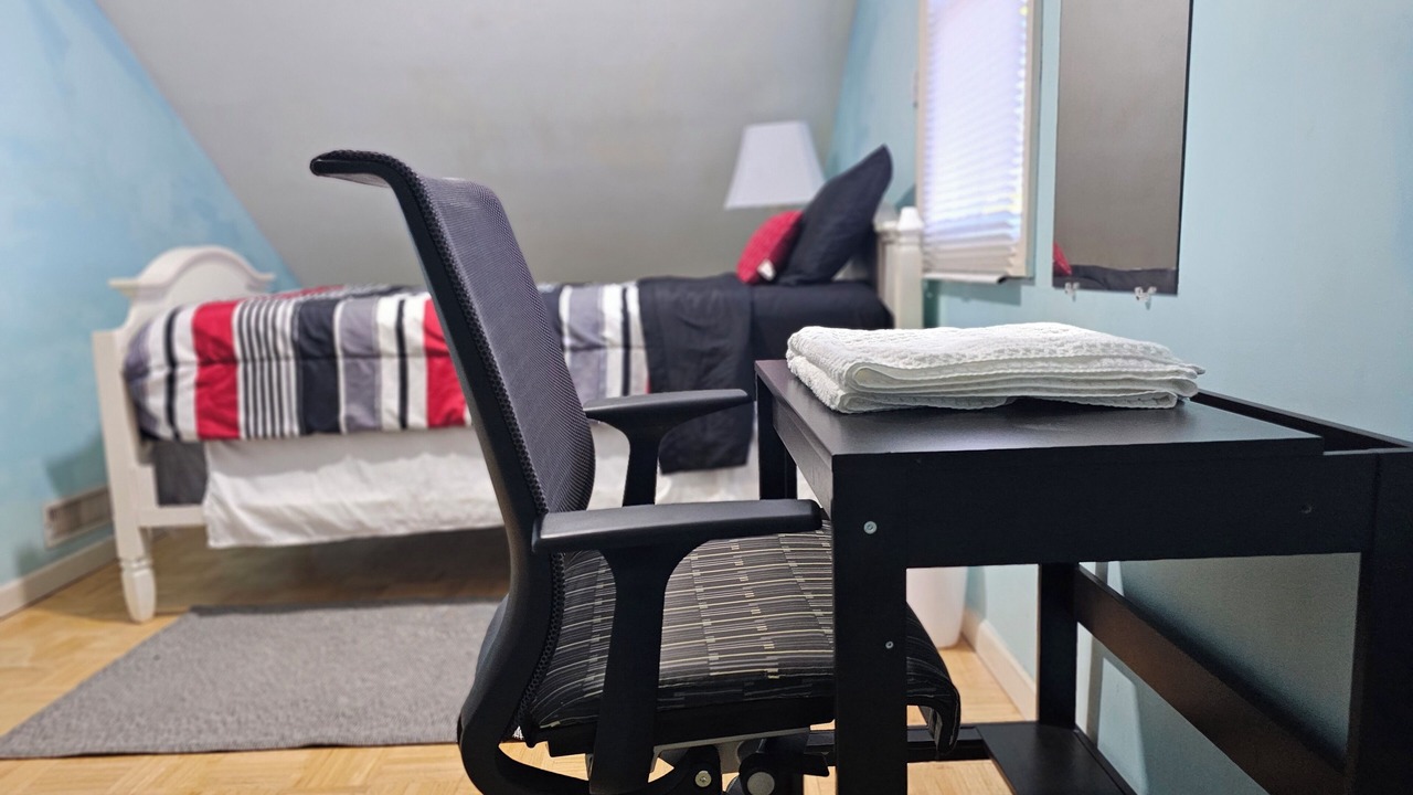 Photo of Bedroom in Hyattsville