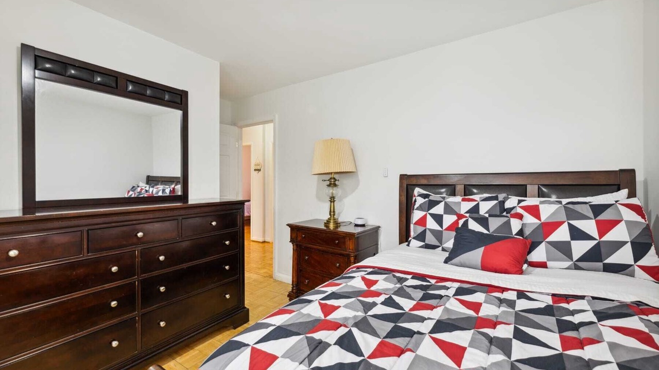 Photo of Bedroom in Hyattsville