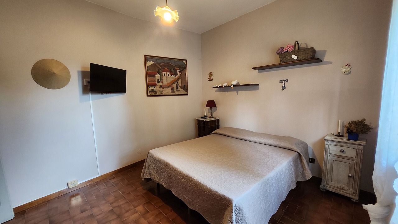 Photo of Bedroom in Porretta Terme