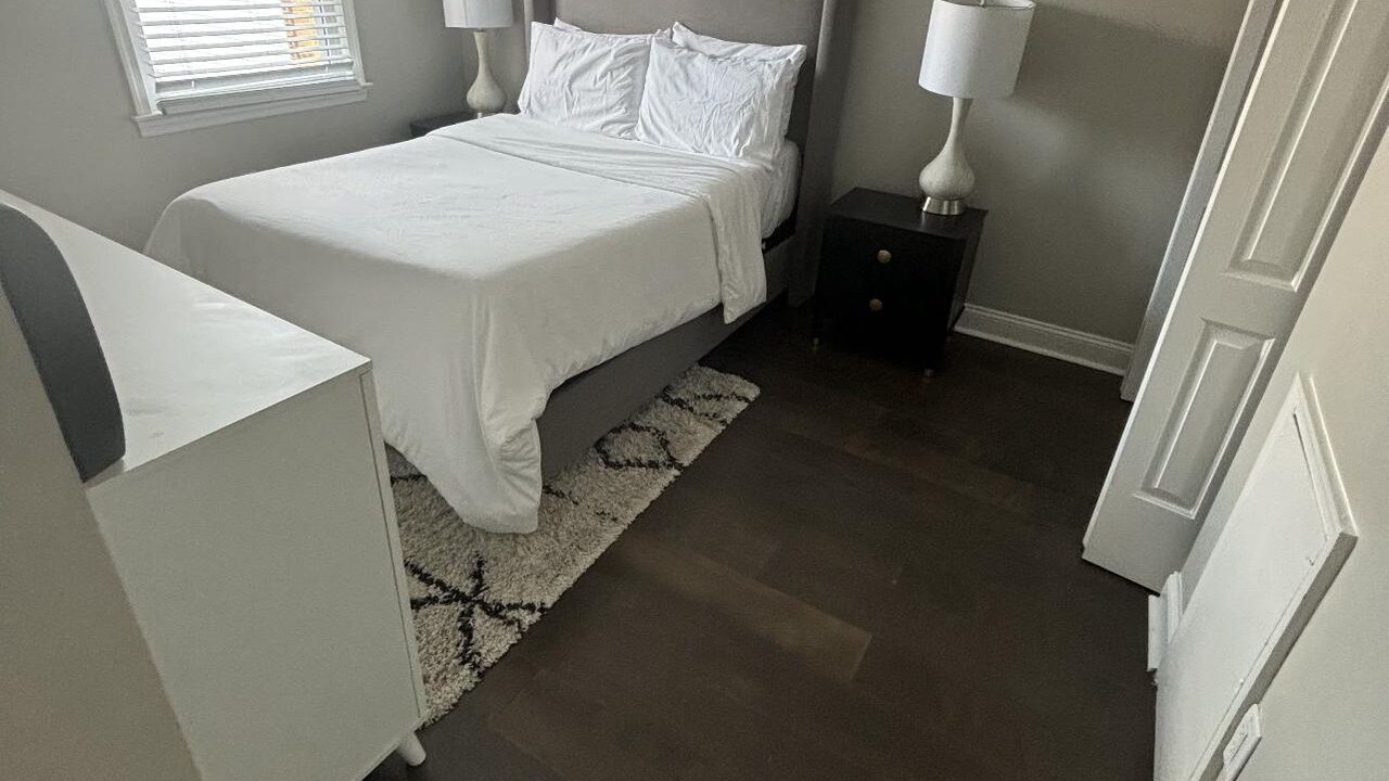 Photo of Bedroom in Fairlawn