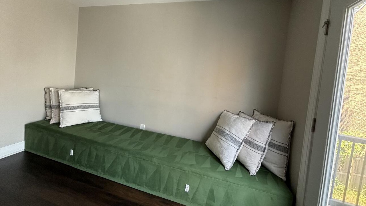 Photo of Bedroom in Fairlawn