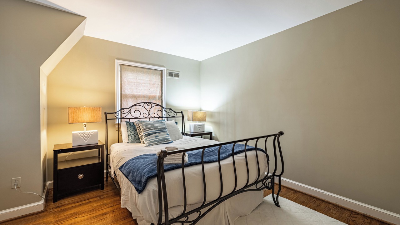 Photo of Bedroom in Bethesda