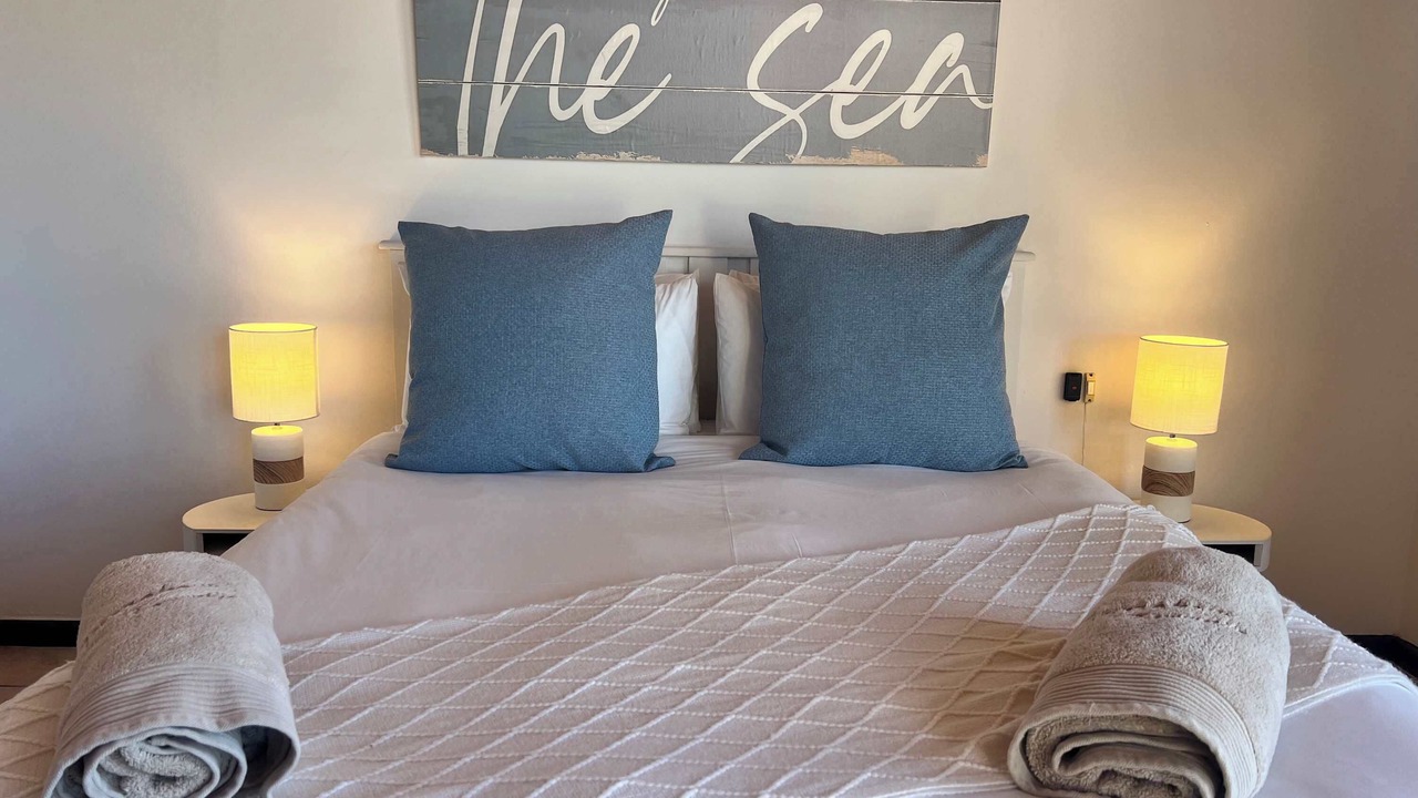 Photo of Bedroom in Kommetjie