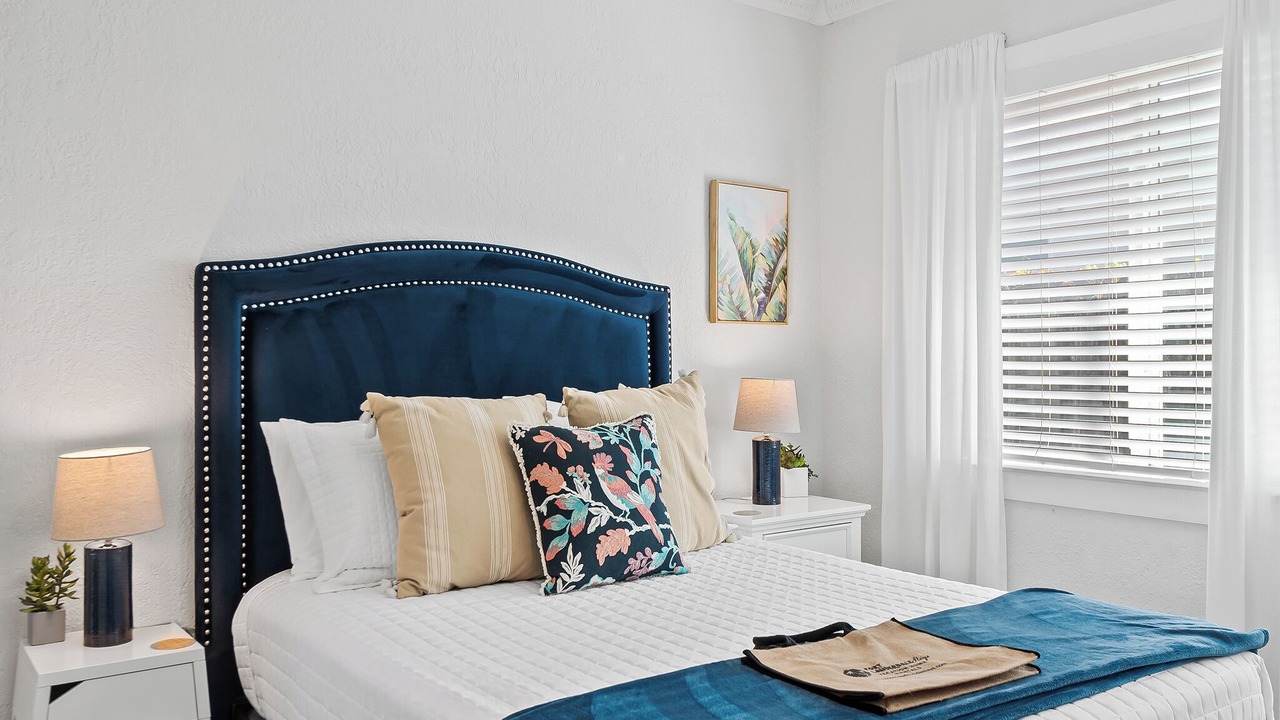 Photo of Bedroom in Poinsettia Heights
