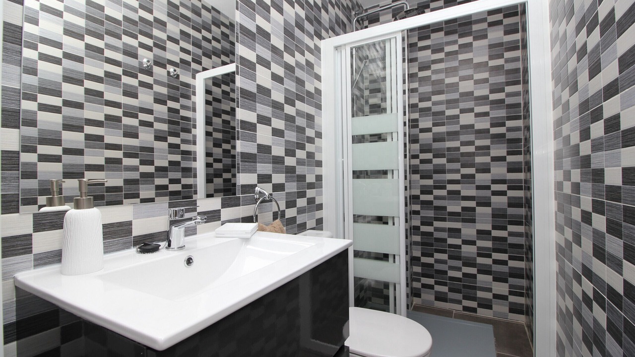 Photo of Bathroom in Urbanizacion Hacienda las Chapas