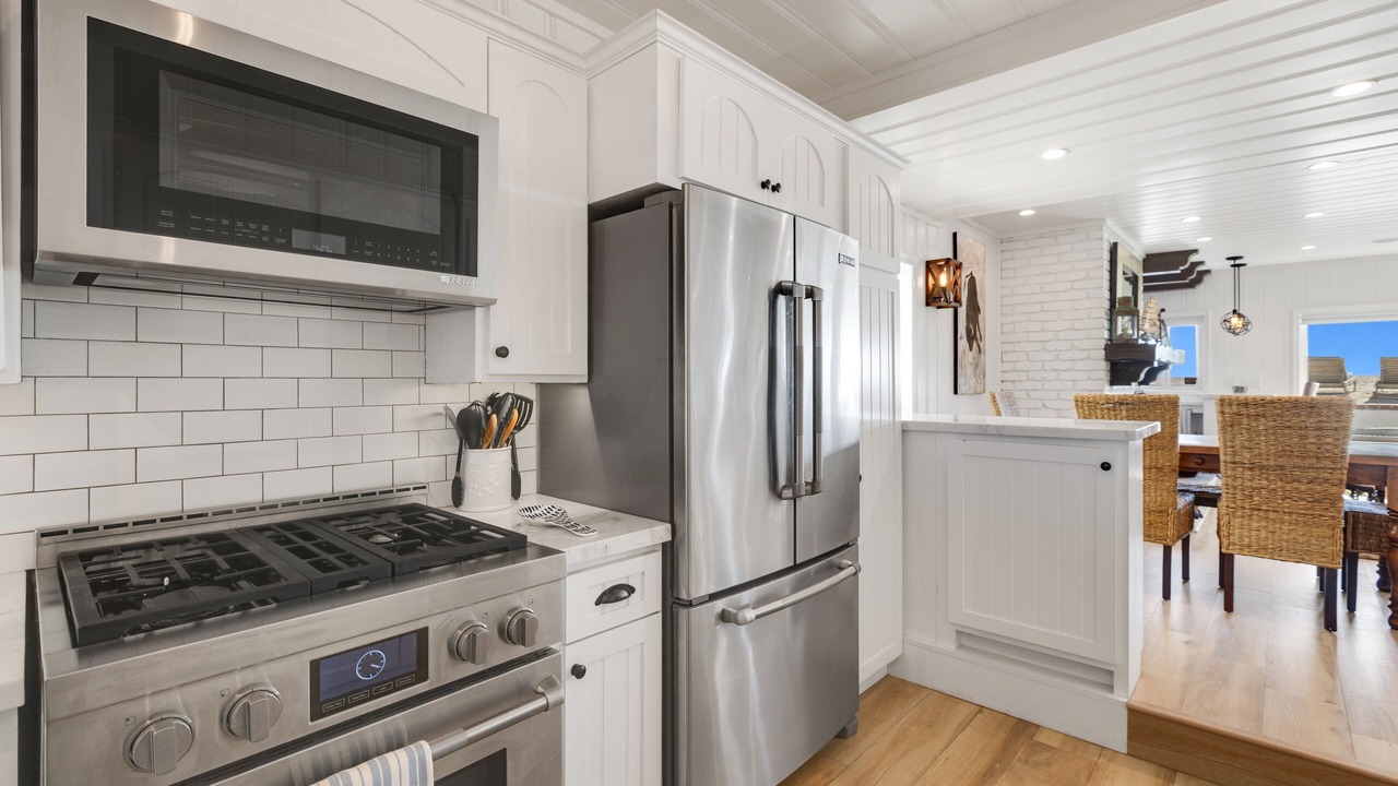 Photo of Kitchen in Silver Strand