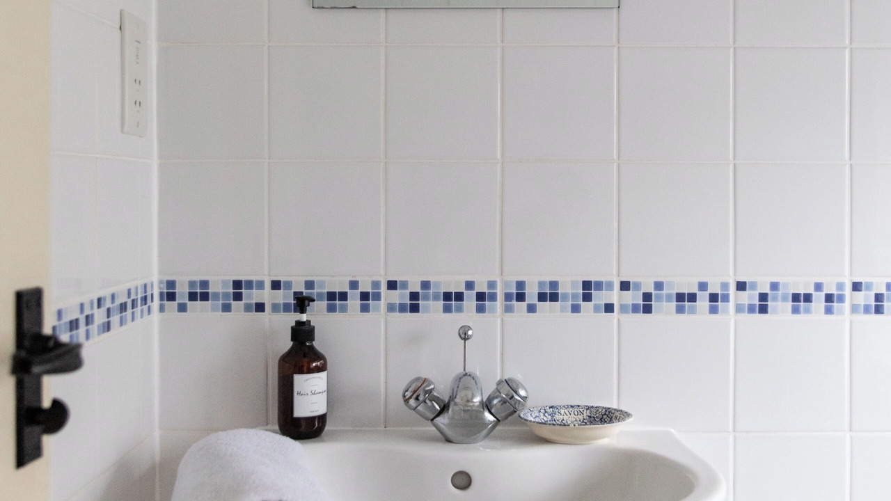 Photo of Bathroom in Hook Norton
