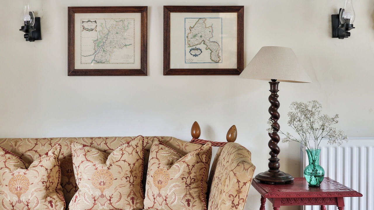 Photo of Livingroom in Hook Norton