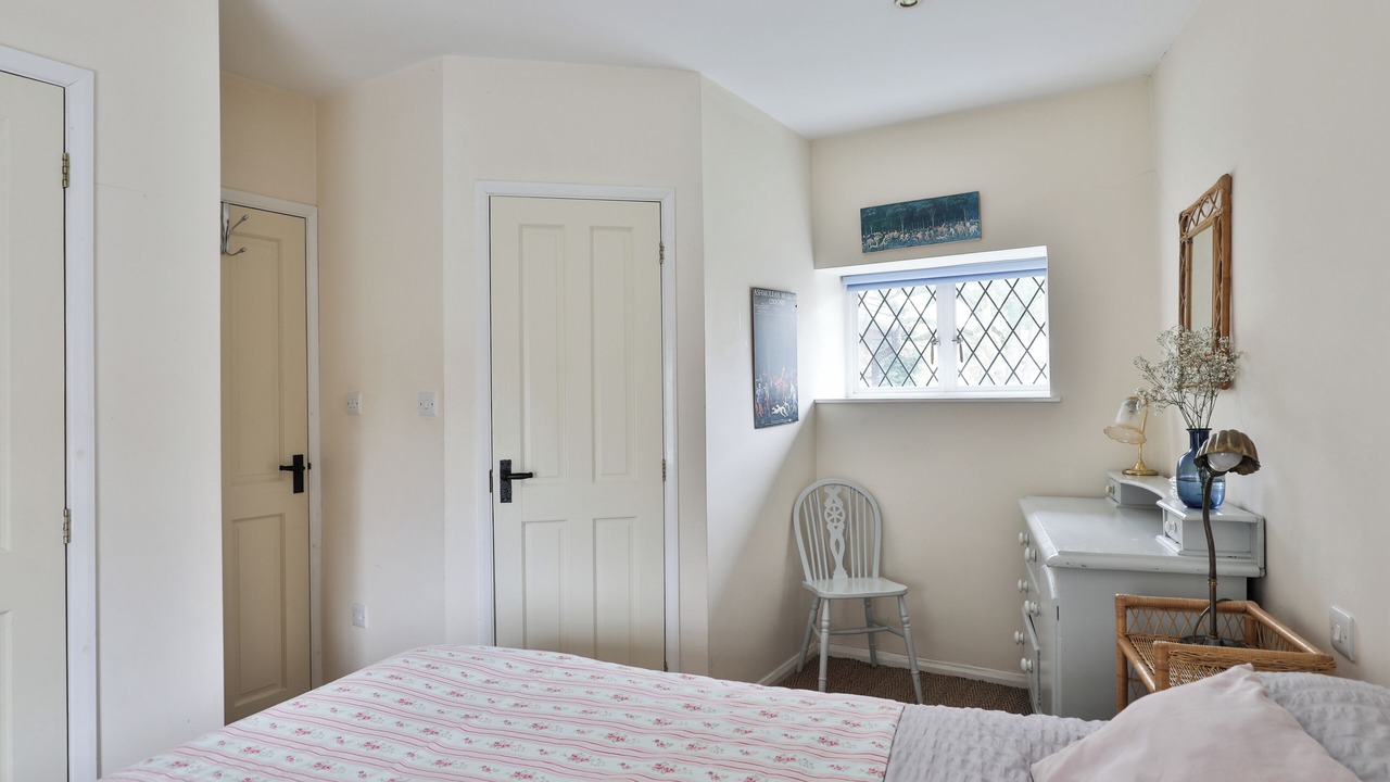 Photo of Bedroom in Hook Norton