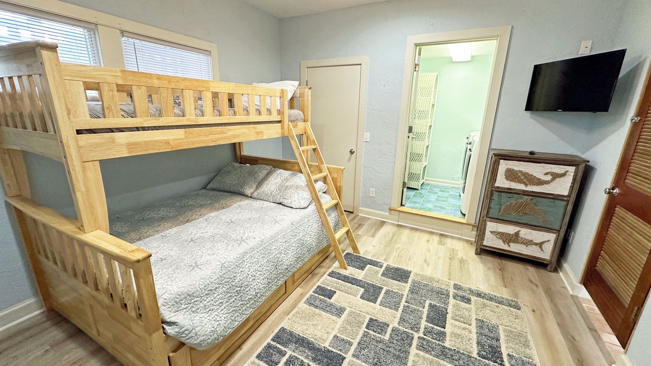 Photo of Bedroom in Carolina Dunes