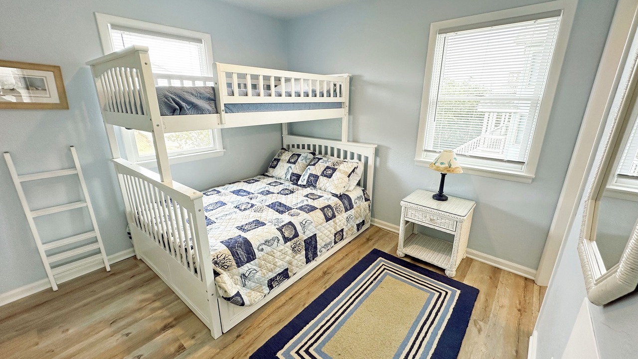 Photo of Bedroom in Carolina Dunes