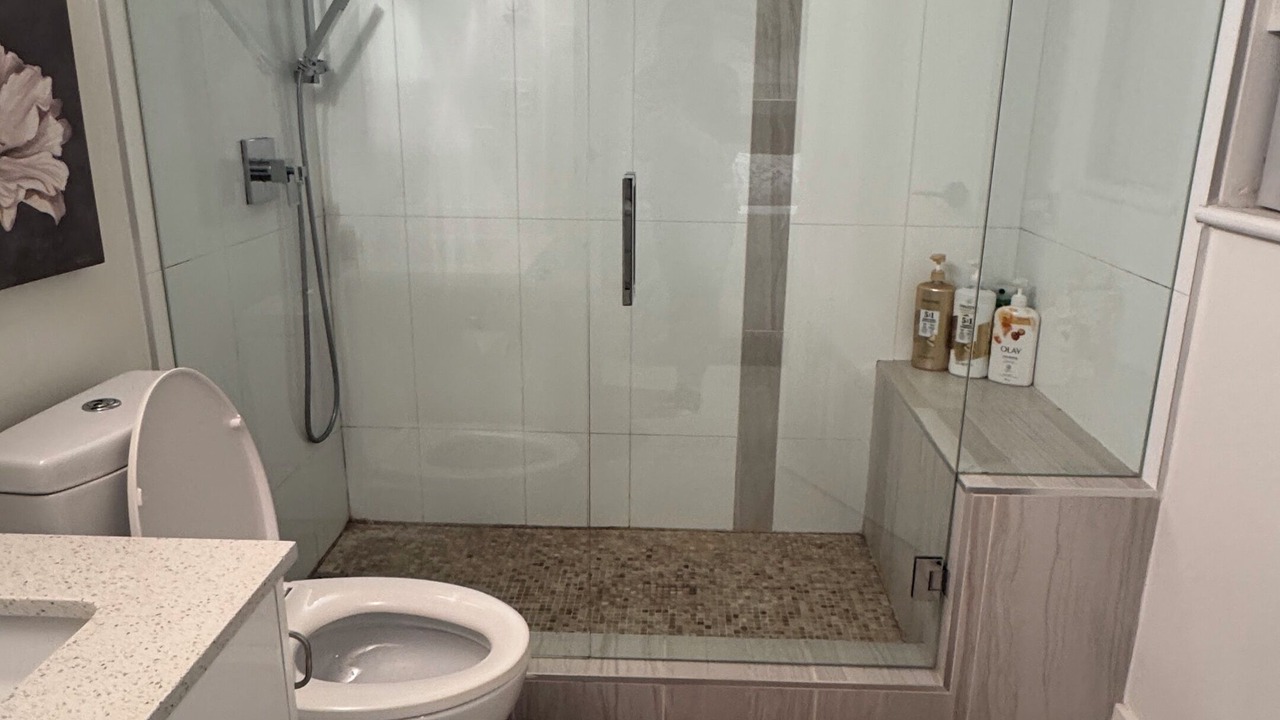 Photo of Bathroom in Coal Harbour