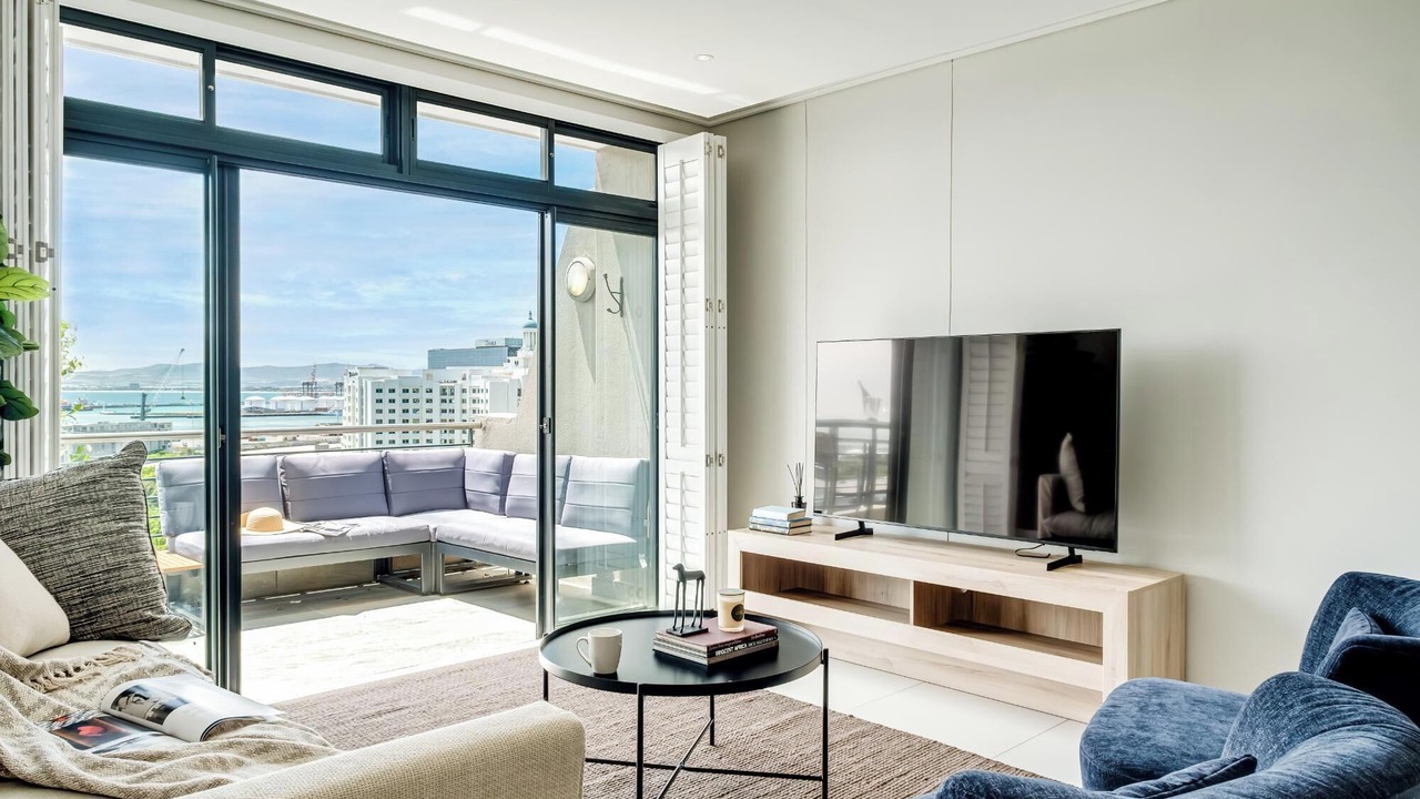 Photo of Livingroom in Cape Town City Centre