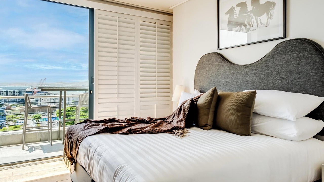 Photo of Bedroom in Cape Town City Centre