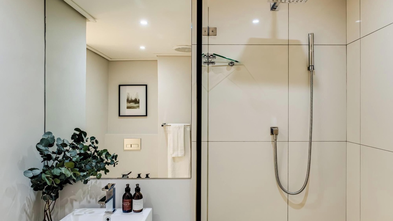 Photo of Bathroom in Cape Town City Centre