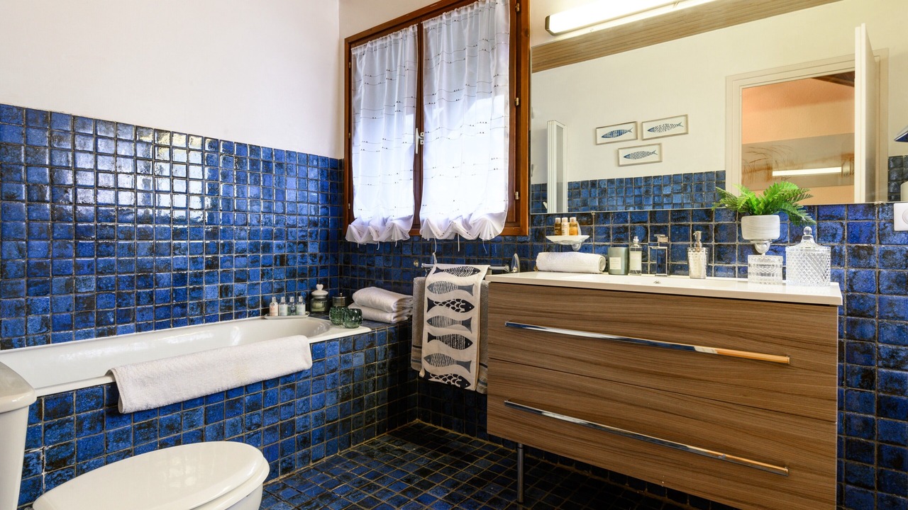 Photo of Bathroom in Chaparon