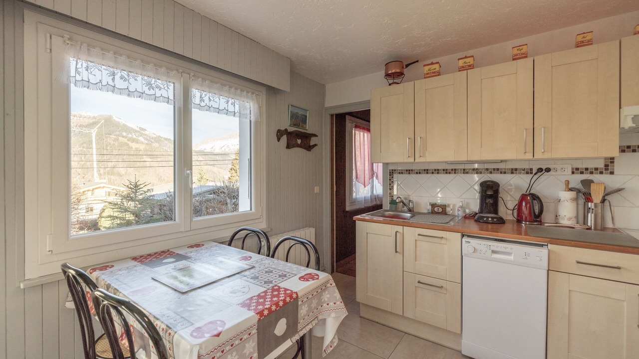 Photo of Kitchen in Notre-Dame-de-Bellecombe