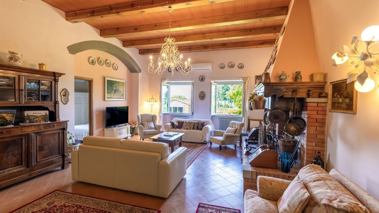 Photo of Livingroom in Montegrossi