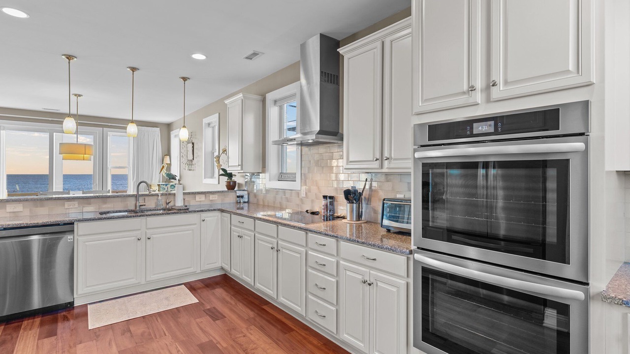 Photo of Kitchen in Oak Island