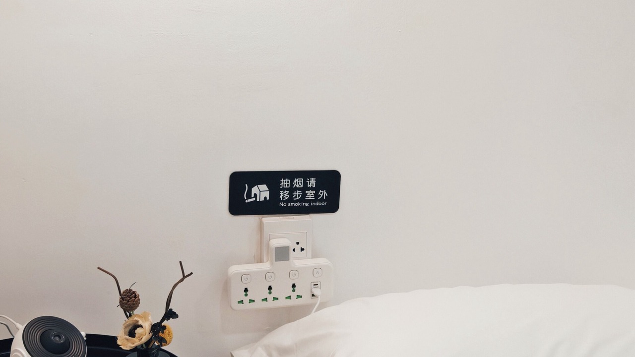 Photo of Bedroom in Embassy District
